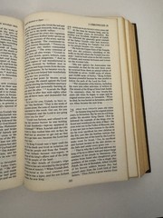 Vintage 1973 The Living Bible Paraphrased Hardcover Tyndale Christian Scripture