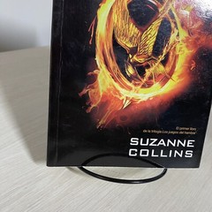 Los Juegos Del Hambre / The Hunger Games Suzanne Collins (2013 PB) Spanish Ed.