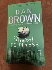 Lot of 5 Dan Brown Books in like new condition digital fortress lost symbol