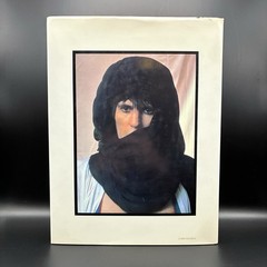 Annie Leibovitz: Photographs (1983) First Edition Signed w/ Red Handprint