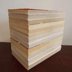 Lot 12 SWEET VALLEY HIGH Series Vtg Books by Francine Pascal