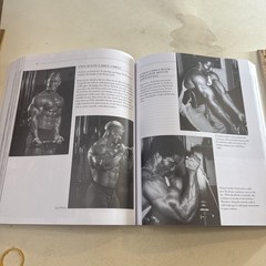 Encyclopedia Modern Bodybuilding Arnold Schwarzenegger weight lifting vintage