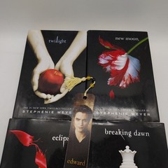 Twilight Saga By Stephenie Myer 4 Book Hardcover 2008 Set Edward Bookmark