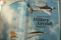 Crescent Color Guide to MILITARY AIRCRAFT, Michael Taylor, Lg HC/DJ 1980