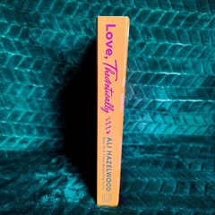 Love, Theoretically by Ali Hazelwood (2023, Trade Paperback)