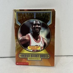 HOF MICHAEL JORDAN 1995 PREMIUM EDITION 44 PAGE 2.5 IN. BY 4 IN. BOOKLET #1