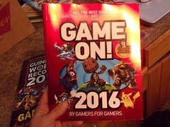 Guinness World Records 2013 2014 2015 Gamer”s Edition Paperback – LOTFOL