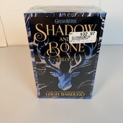 Shadow And Bone Trilogy Leigh Bardugo Square Fish Black PB Box Set Fantasy YA
