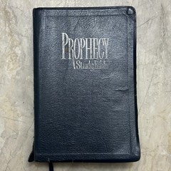 Holy Bible John Hagee Prophecy Study Bible NKJV Bonded Leather 1997
