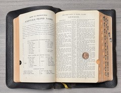National KJV Bible 1939 Master Guide; Black GENUINE Leather; Indexed; Red Letter