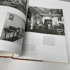 Living with Antiques, Treasury of Private Homes in America Alice Winchester 1963