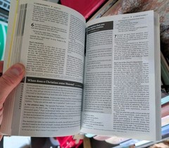NLT BIBLE LOVER LOT J4: Includes several 1996c. Life Application Study, Journal