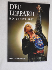 „DEF LEPPARD No Safety Net” by Chris Collingwood BRAND NEW TRADE PAPERBACK!!