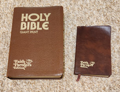 Giant Print OLD TIME GOSPEL HOUR KJV Holy Bible Faith Partners Edition 1976 Set