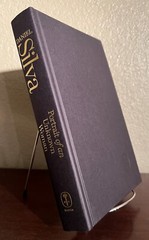 SIGNED ~ PORTRAIT OF AN UNKNOWN WOMAN by Daniel Silva (2022, Hardcover) 1st/1st
