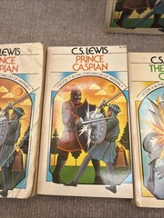 Vtg 1970’s The Chronicles of Narnia 6 Book Box Set C.S. Lewis Collier/Macmillian