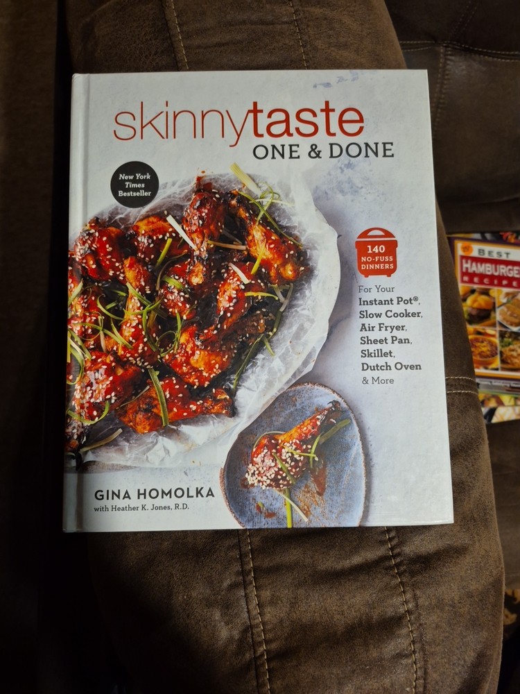 SkinnyTaste One & Done By Gina Homolka Hardcover Pre-owned Good