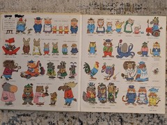 Richard Scarry Lot of (5) – 3 Large Vintage Hard Cover 60s/70s + 2 Paperbacks