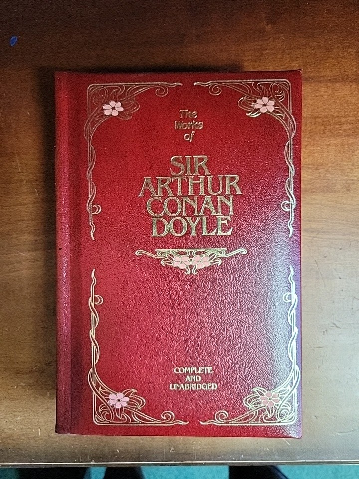 The Works of SIR ARTHUR CONAN DOYLE 1984 Leather Bonded cover Gilded Edges