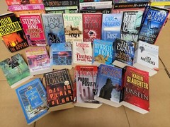 Lot of 20 Mystery Thriller Fiction Paperbacks Popular Author Books MIX UNSORTED