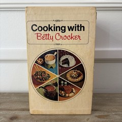 Vintage Cooking With BETTY CROCKER 5-cook Book Boxed Set Special Edition 1970s