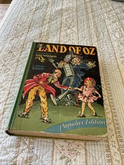 The Land of Oz Hardcover Book L Frank Baum 1939 Reilly Lee Popular Edition VTG
