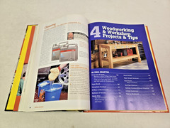 2013 The Family Handyman „Home Improvement” Hard Cover Book 288 Pages Near Mint