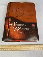 NKJV Spiritual Warfare Bible Brown Leathersoft Charisma House **EXCELLENT**