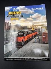 Ho-N-Z Model Railroad Reference Book 2018 Walthers Product Information 1008 pgs