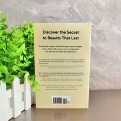 Atomic Habits by James Clear Build Good Habits & Break Bad Ones (Paperback)