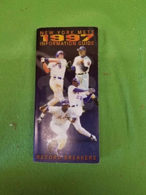 NEW YORK METS 1997 Record and Information Guide, Paperback, 342 pages