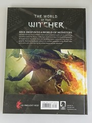 THE WORLD OF THE WITCHER Video Game Compendium Guide Dark Horse 2015 Preowned