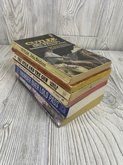 Lot of 6 Western Paperbacks Zane Grey Max Brand Cowboys Adventure Action