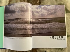 Holland Living With Water 2004 1sr Ed. Scriptum Publisher Preowned Condition VG+