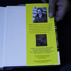 The Scream’s Shadowy Heist Expertly Detailed True Crime Hardcover Art History