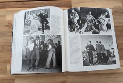 Donna R. Braden LEISURE AND ENTERTAINMENT IN AMERICA 1988 – Kreskin collection