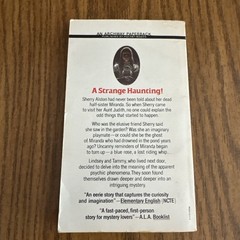 Wylly Folk St. John – The Ghost Next Door – PB UNREAD