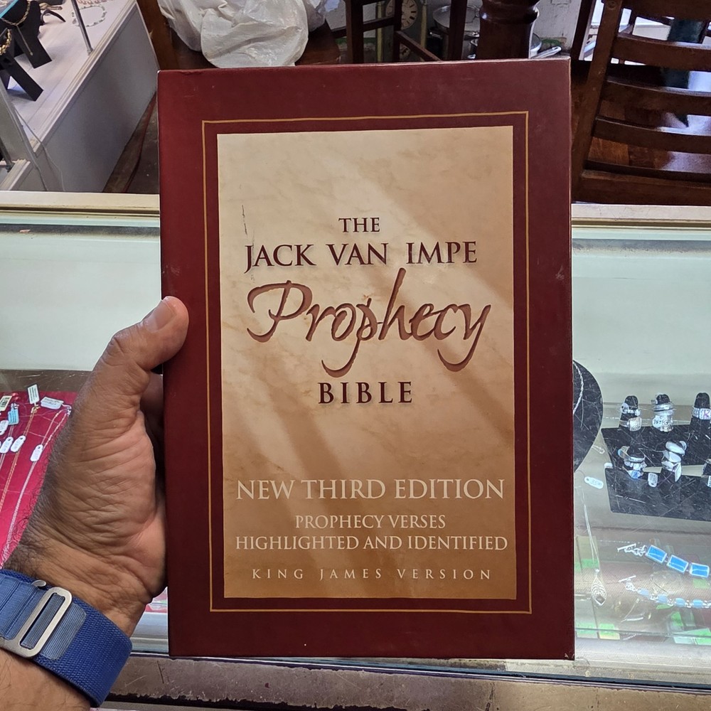 The Jack Van Impe Prophecy Bible, New Third Edition, King James Version