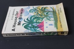 A House for Mr Biswas V. S. Naipaul 1966 Second Impression Fontana Library PB