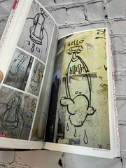Urban Illustration Berlin: Street Art Cityguide by Benjamin Wolbergs [English an