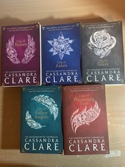 ☆ The Mortal Instruments 1-4 AND 6 ☆ SHADOWHUNTERS ☆ Cassandra Clare ☆