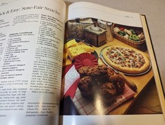 Vintage McCall’s Best Recipes Cook Book HC 1989 272 Pages