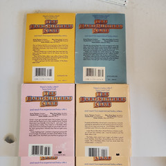 The Baby-Sitters Club Lot of 32 Books Ann M. Martin Apple Fiction Vintage