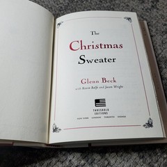 The Christmas Sweater Glenn Beck 2008 Holiday Fiction Threshold Hardcover Book