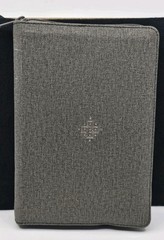 NLT Compact Giant Print Zipper Bible, Filament Edition – Like New