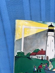 BEACONS OF LIGHT LIGHHOUSES Gail Gibbons ILLUS HC DJ Signed 1st Edition 1990 AA1