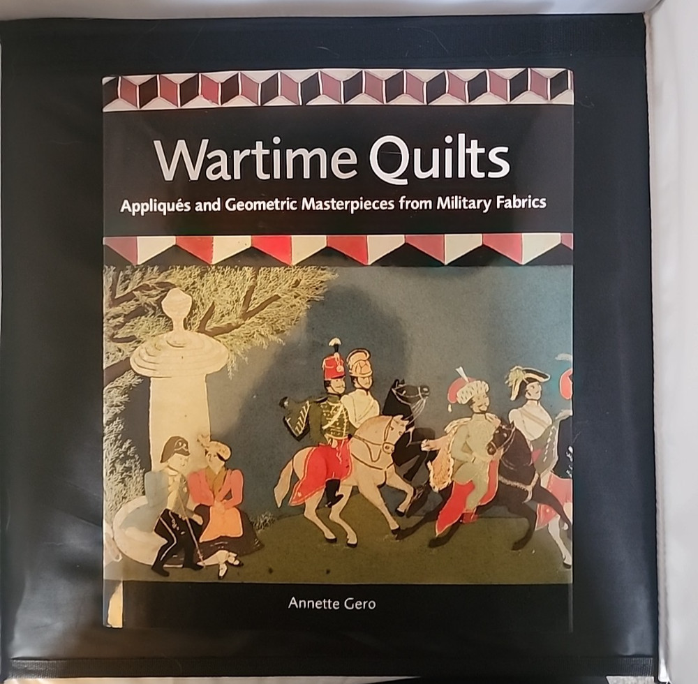 WARTIME QUILTS by Annette Gero – & Appliques from Military Fabrics, Quilting 05