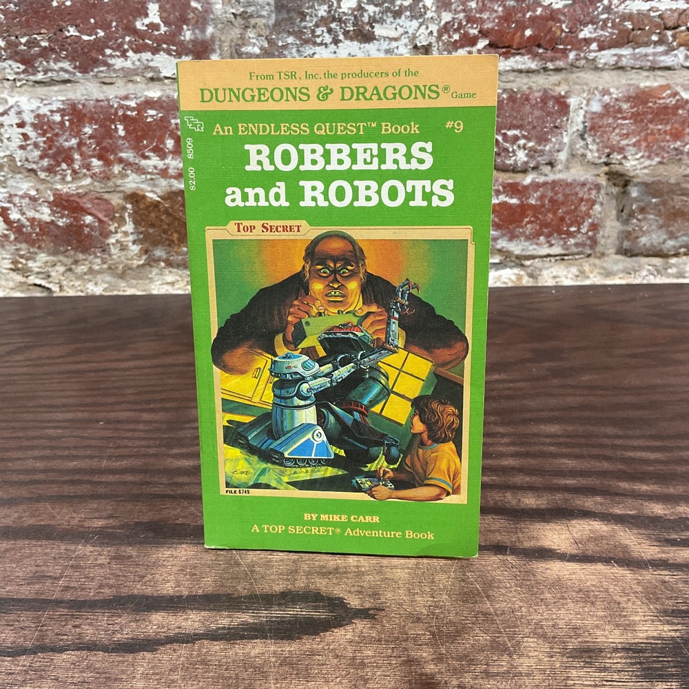 Robbers And Robots By Carr, Mike