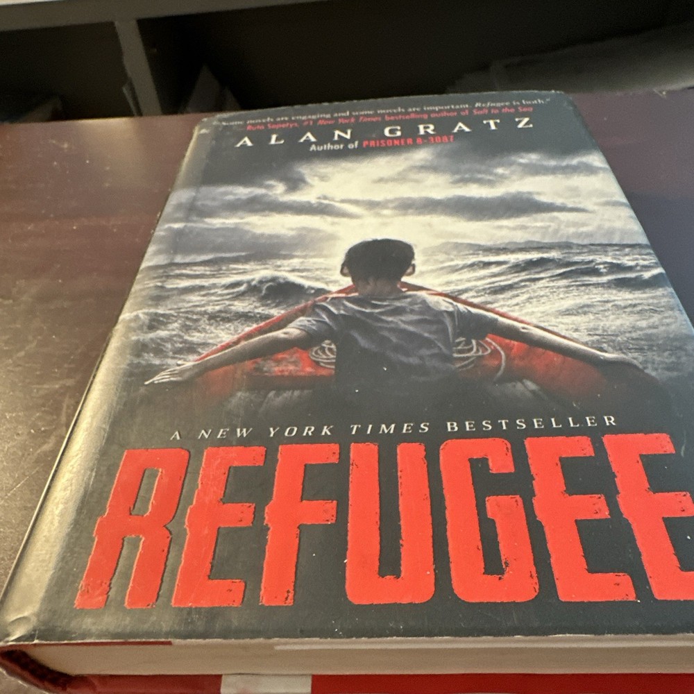 Alan Gratz Refugee Hardcover 2017 First Edition Juvenile Fiction Novel