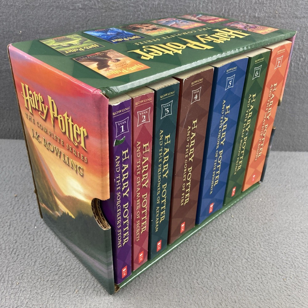 Harry Potter Paperback Boxset #1-7 by J. K. Rowling (2009, Hardcover) Complete